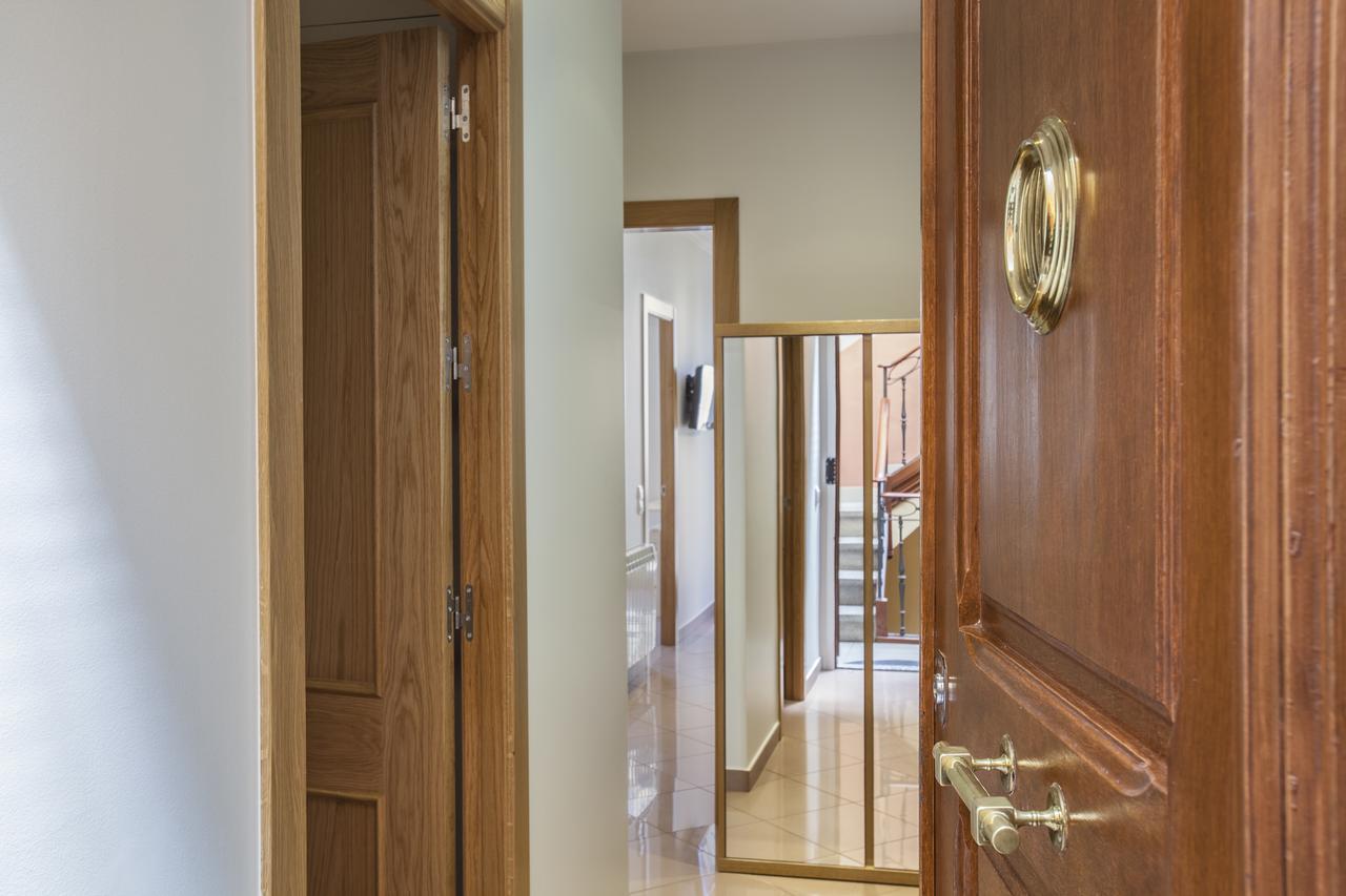 Bcngotic43 Apartman Barcelona Kültér fotó